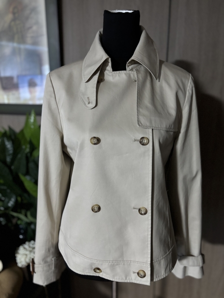 DAKS London  short trench coat