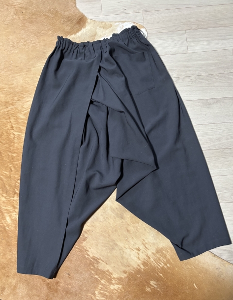 Issei miyake pants 