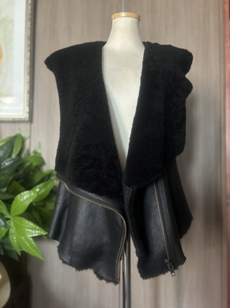 Helmut lang lamb skin vest 