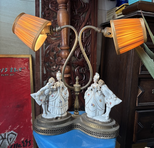 Antique light stand 