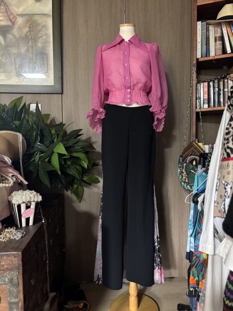 60s dagger collar pink blouse 